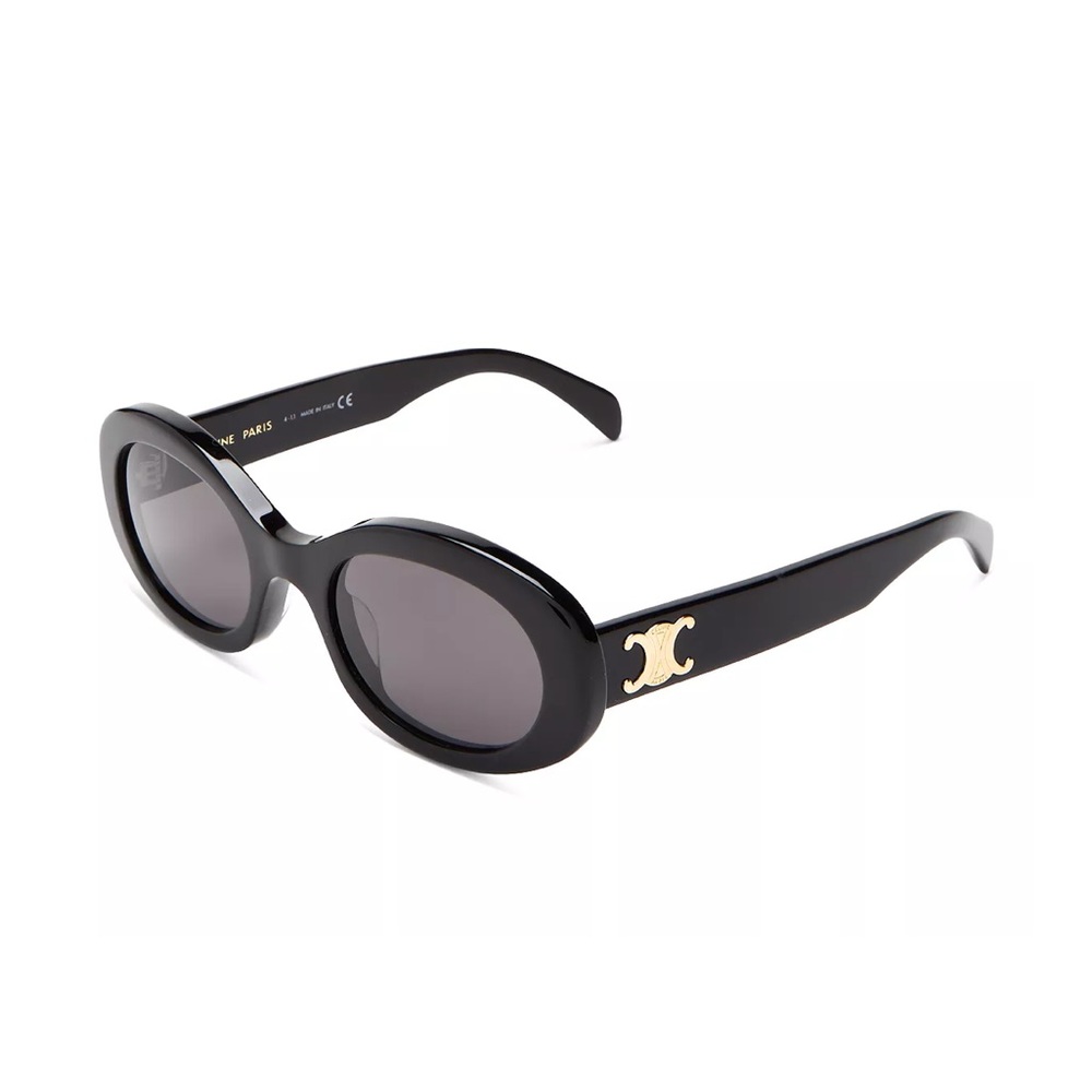 CELINE Excellent condition!!
Triomphe Oval Sunglasses, 52mm.